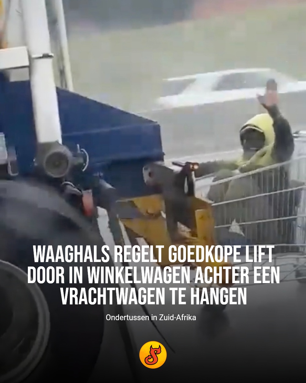 Waaghals regelt goedkope lift door in winkelwagen achter een vrachtwagen te hangen