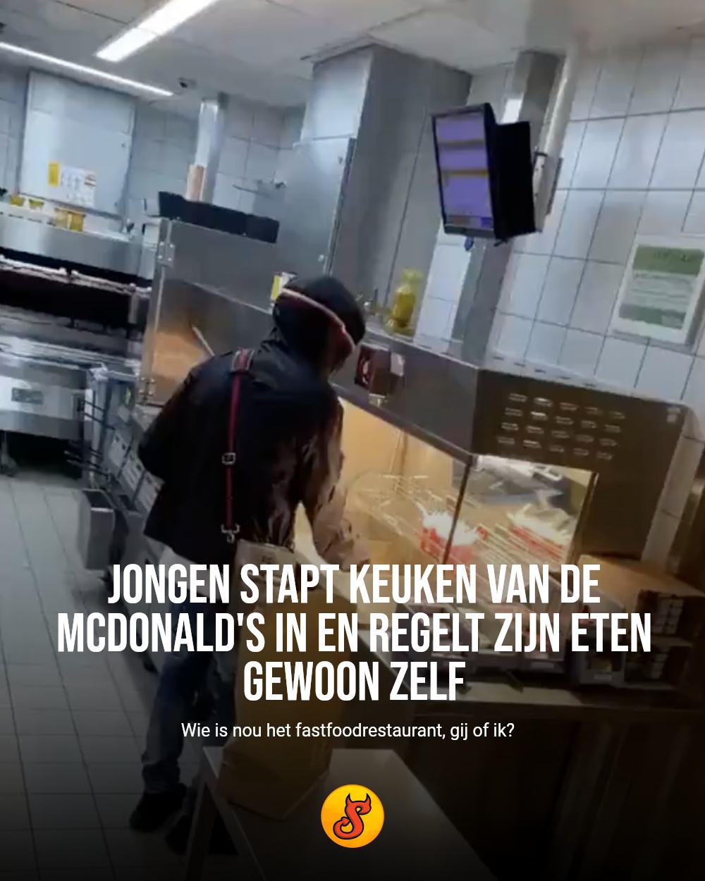 Jongen stapt keuken van de McDonald's in en regelt zijn eten gewoon zelf