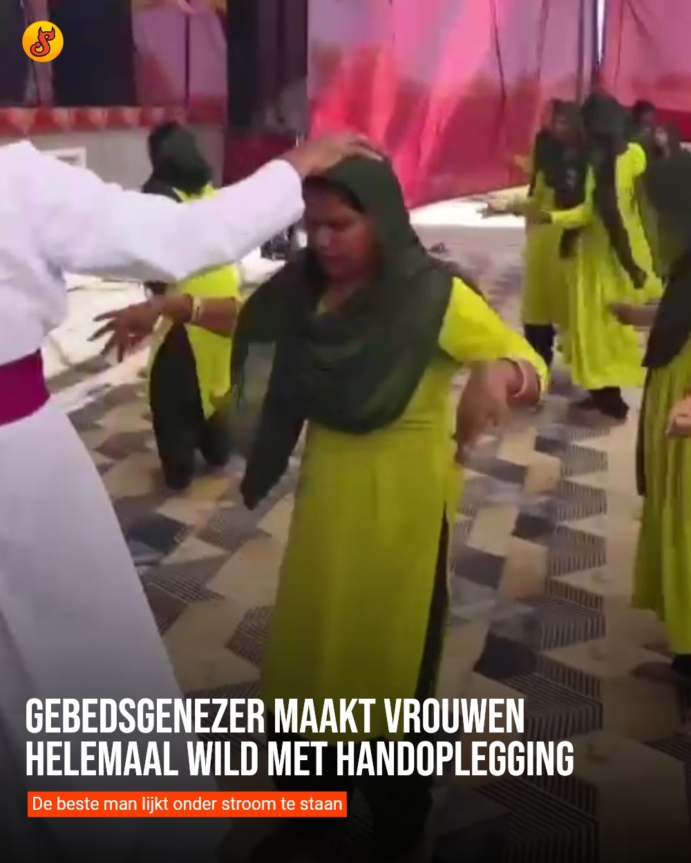 Gebedsgenezer maakt vrouwen helemaal wild met handoplegging