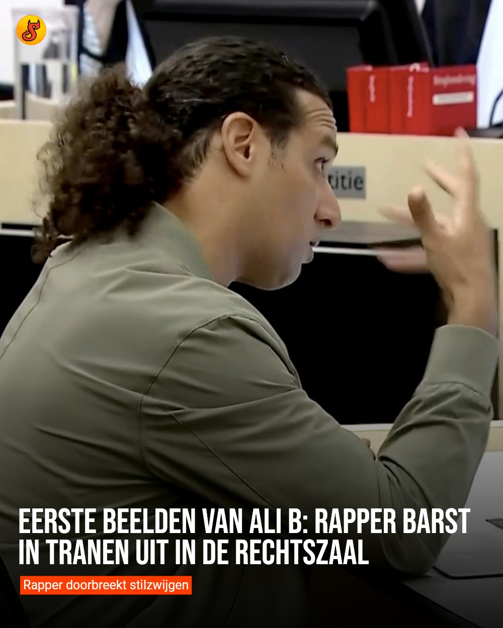 Eerste beelden van Ali B: rapper barst in tranen uit in de rechtszaal