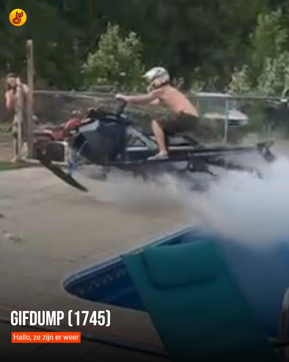Gifdump (1745)
