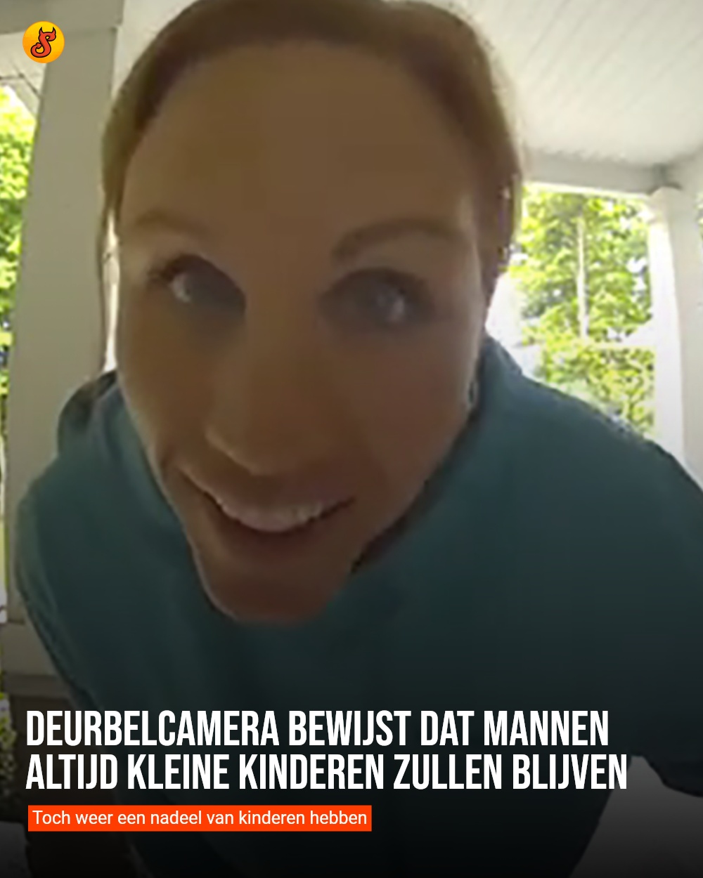 Deurbelcamera bewijst dat mannen altijd kleine kinderen zullen blijven
