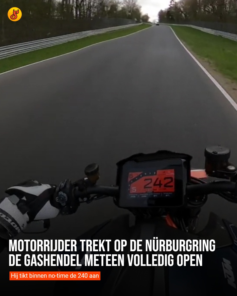 Motorrijder trekt op de Nürburgring de gashendel meteen volledig open
