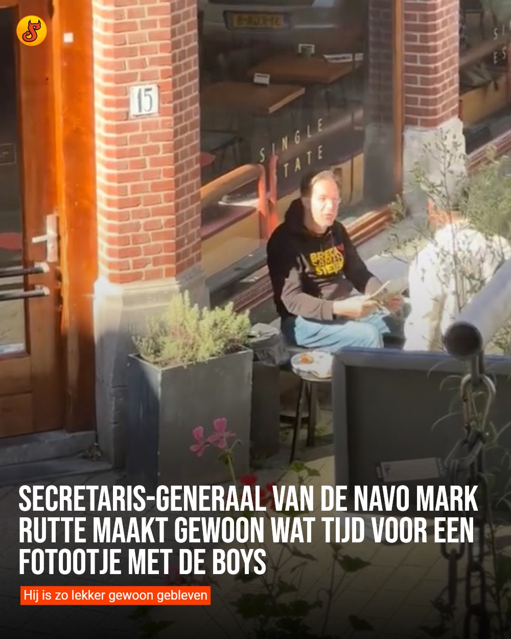 Secretaris-generaal van de NAVO Mark Rutte maakt gewoon wat tijd voor een fotootje met de boys