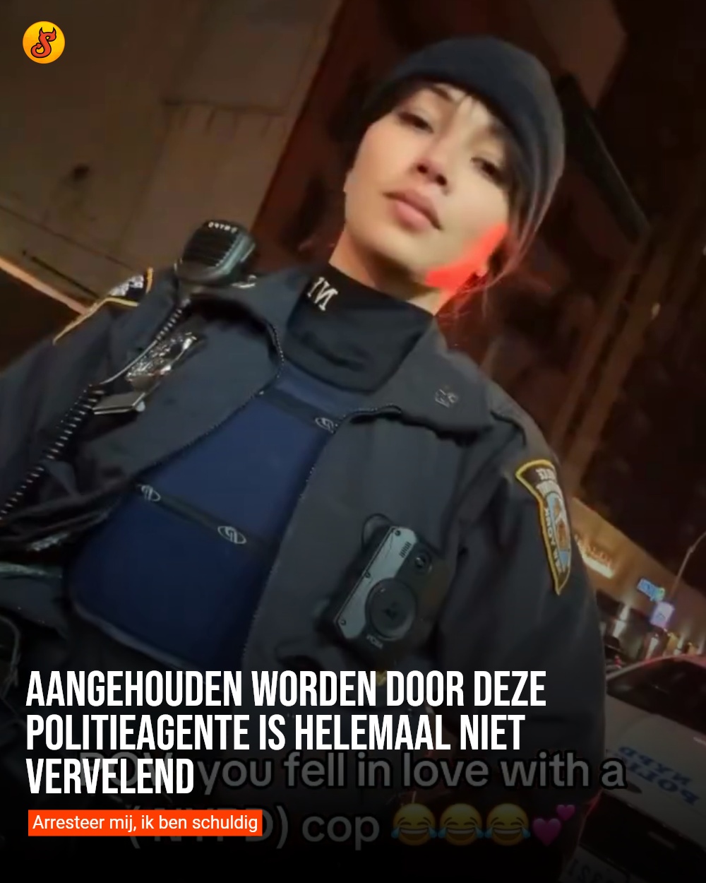 Aangehouden worden door deze politieagente is helemaal niet vervelend