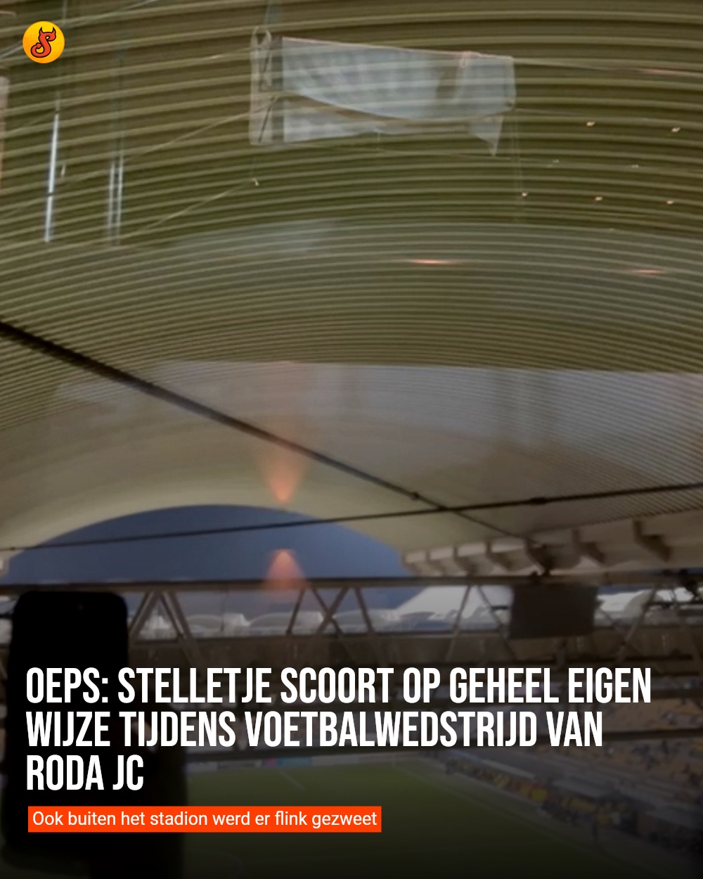 Oeps: Stelletje scoort op geheel eigen wijze tijdens voetbalwedstrijd van Roda JC