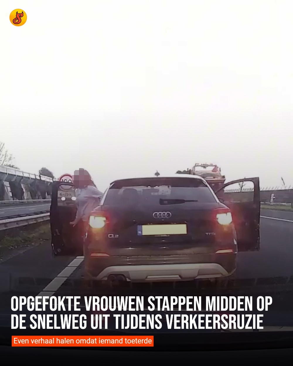 Opgefokte vrouwen stappen midden op de snelweg uit tijdens verkeersruzie