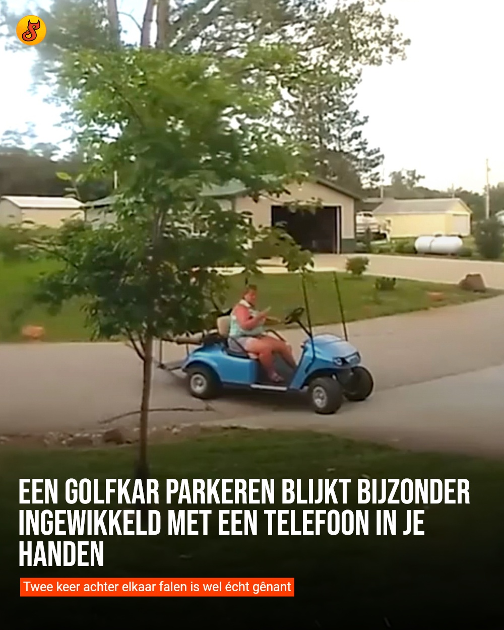 Een golfkar parkeren blijkt bijzonder ingewikkeld met een telefoon in je handen