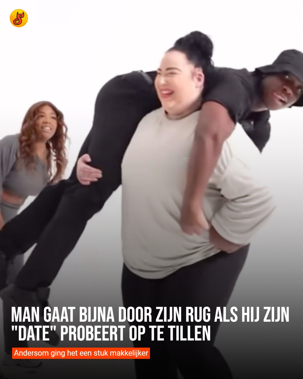 Man gaat bijna door zijn rug als hij zijn "date" probeert op te tillen