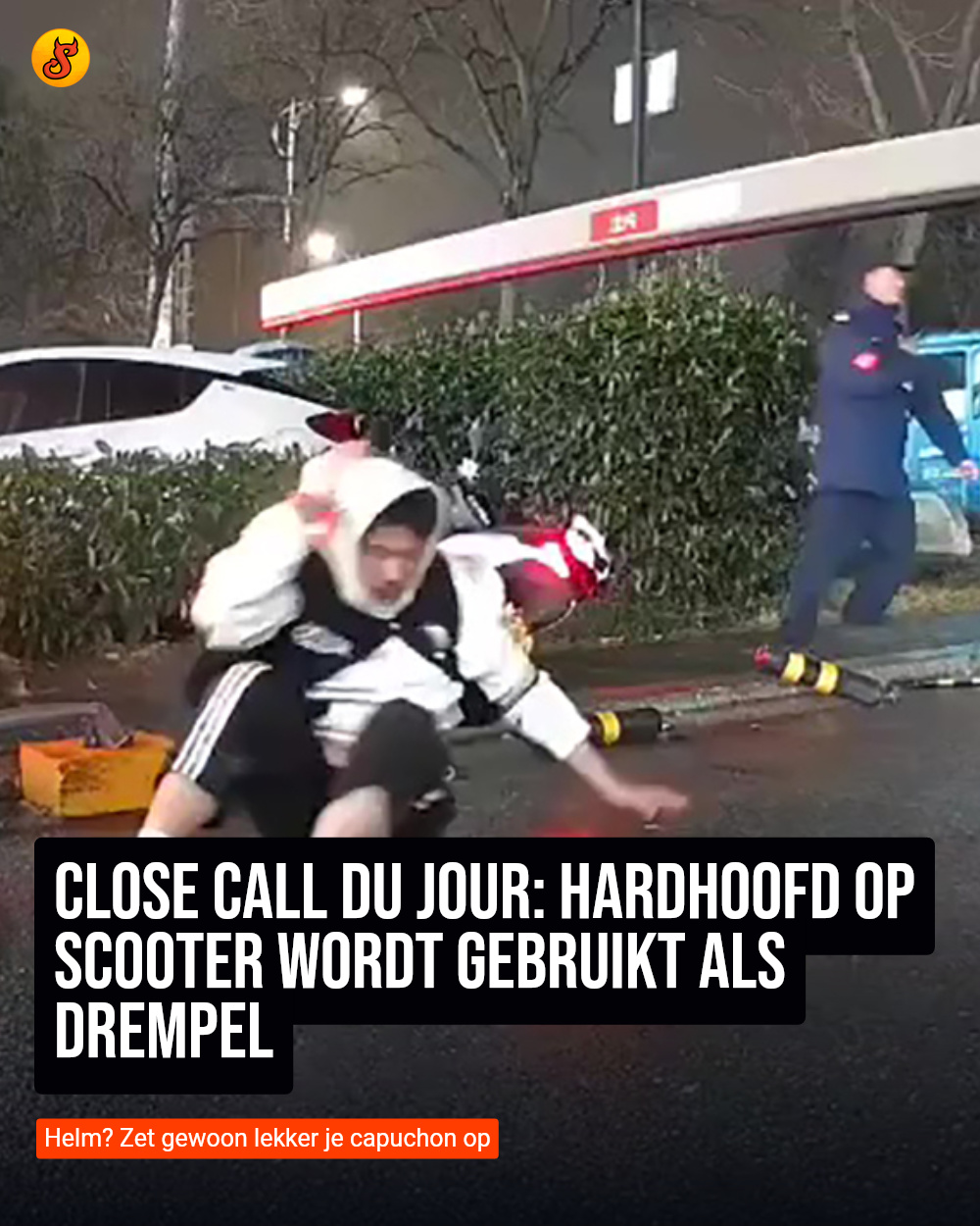 Close call du jour: Hardhoofd op scooter wordt gebruikt als drempel