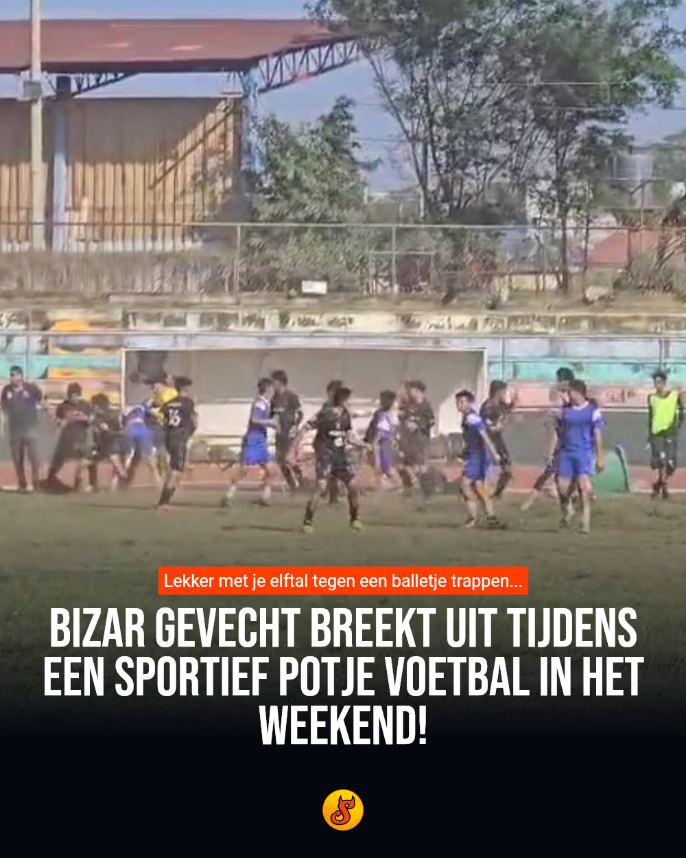 Bizar gevecht breekt uit tijdens een sportief potje voetbal in het weekend!