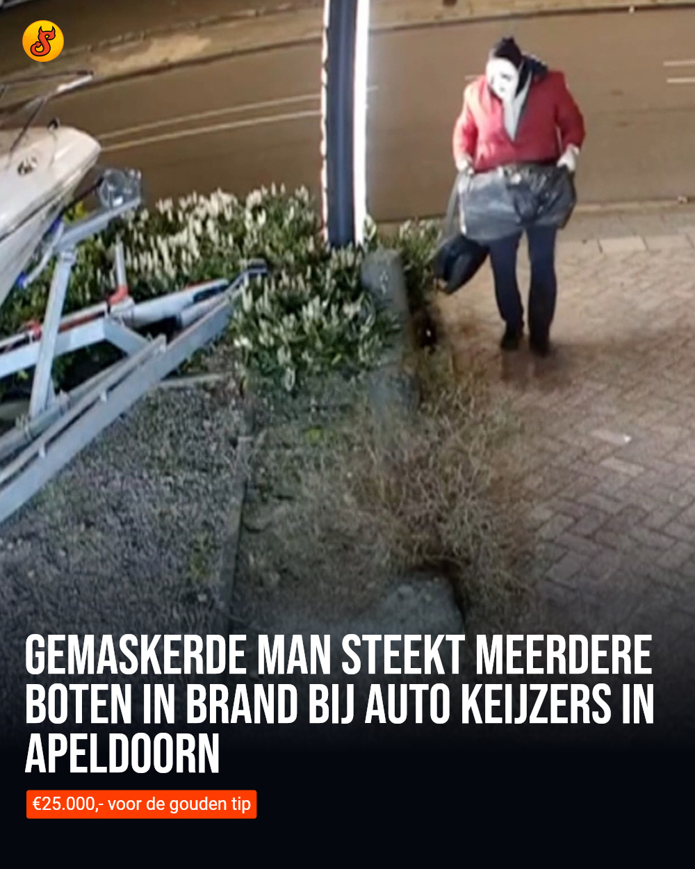 Gemaskerde man steekt meerdere boten in brand bij Auto Keijzers in Apeldoorn