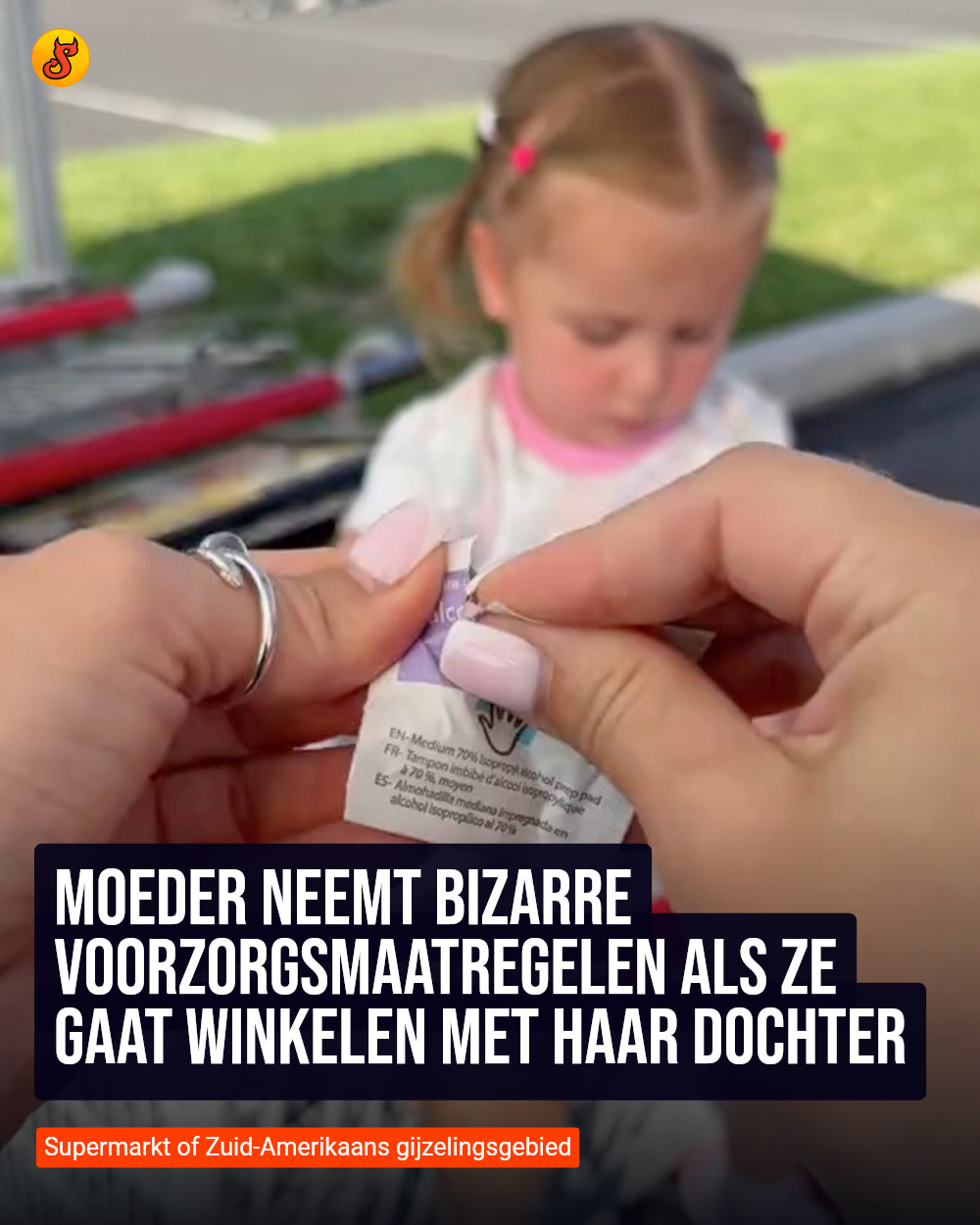Moeder neemt bizarre voorzorgsmaatregelen als ze gaat winkelen met haar dochter