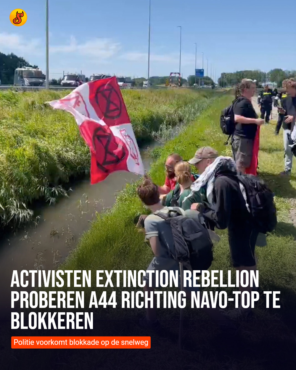 Activisten Extinction Rebellion proberen A44 richting NAVO-top te blokkeren