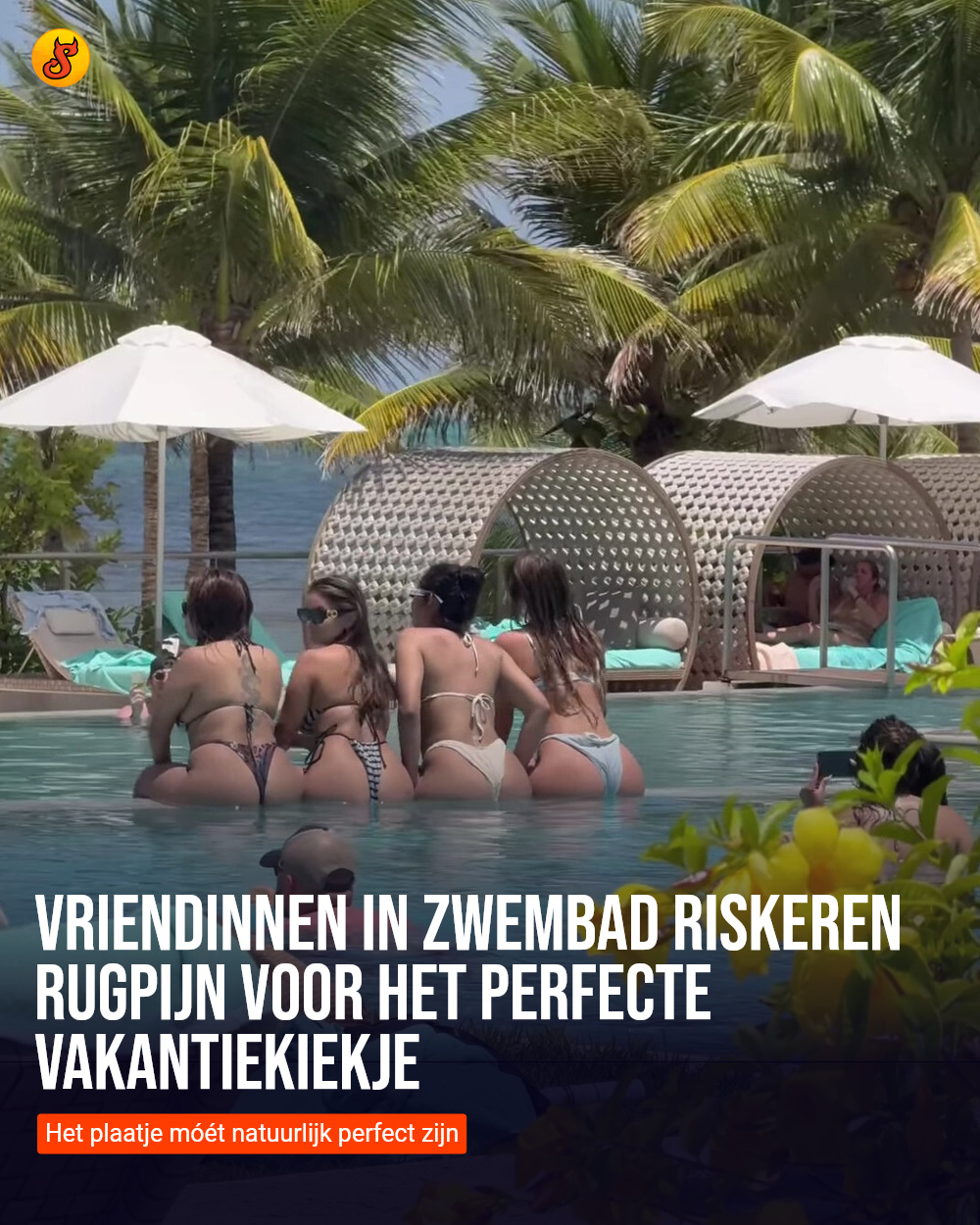 Vriendinnen in zwembad riskeren rugpijn voor het perfecte vakantiekiekje