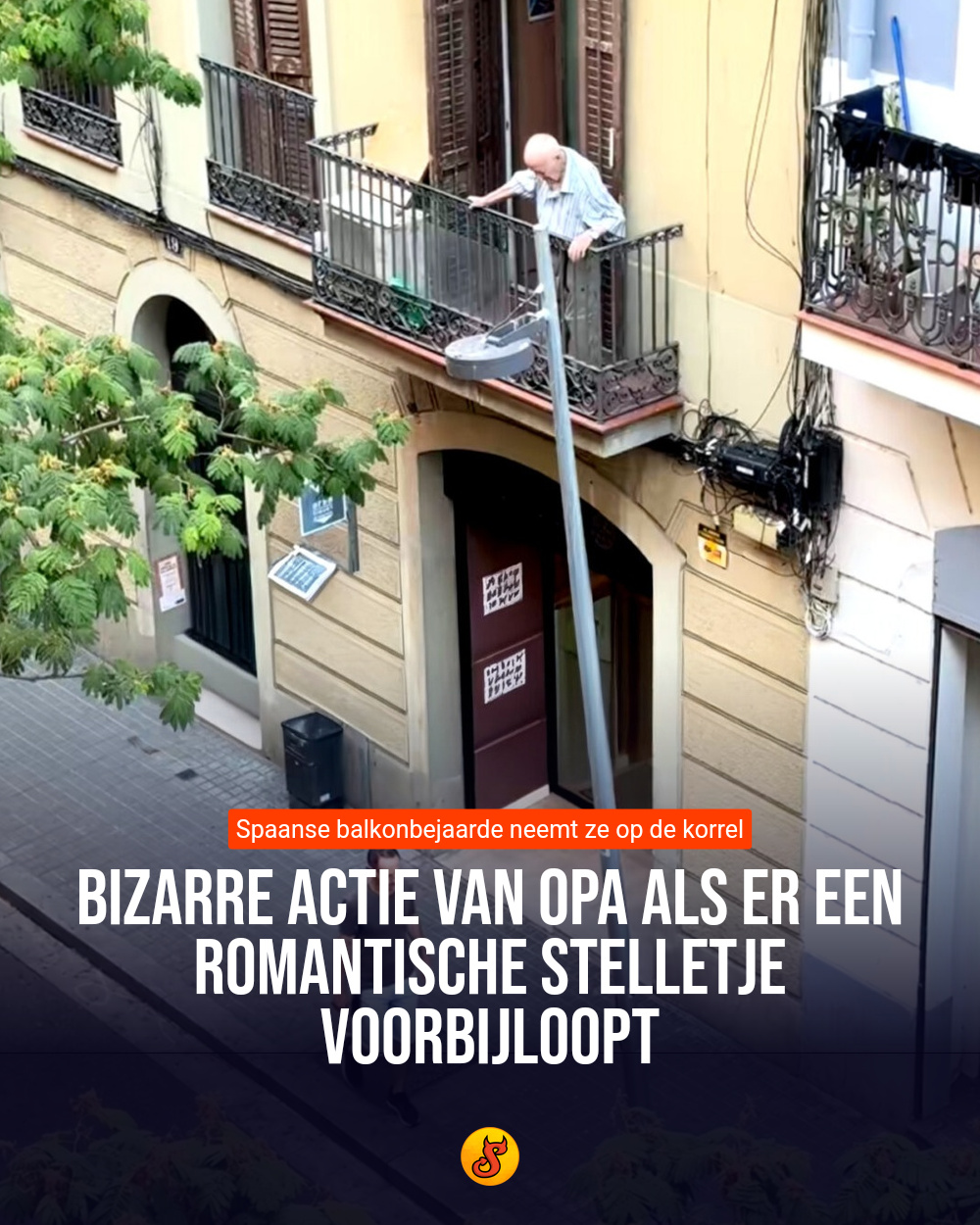 Bizarre actie van opa als er een romantische stelletje voorbijloopt