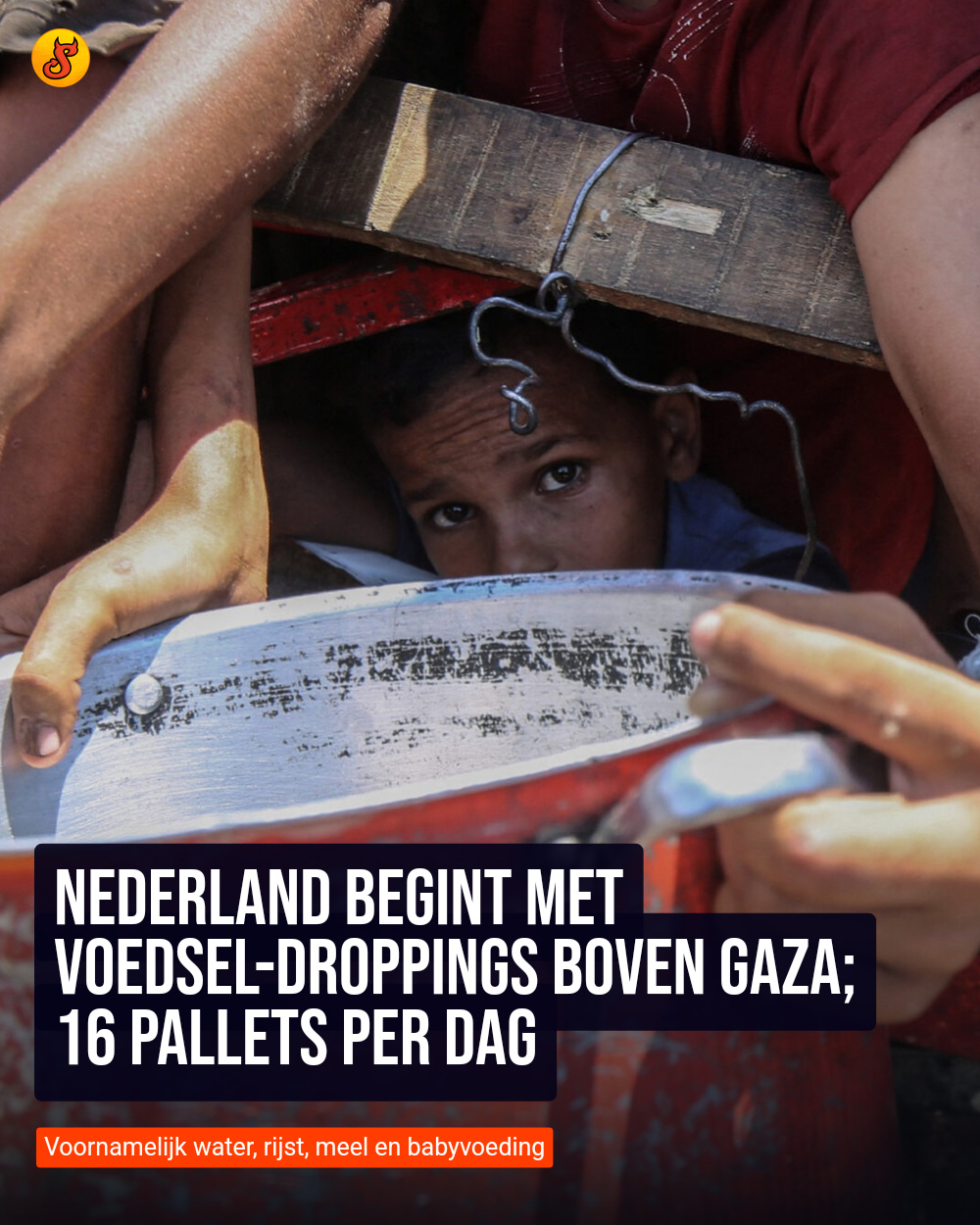 Nederland begint met voedsel-droppings boven Gaza; 16 pallets per dag