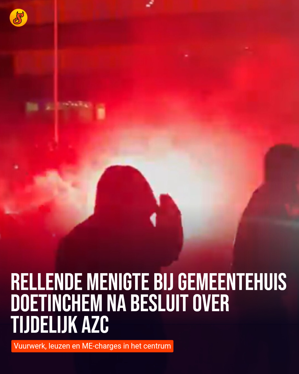Rellende menigte bij gemeentehuis Doetinchem na besluit over tijdelijk azc