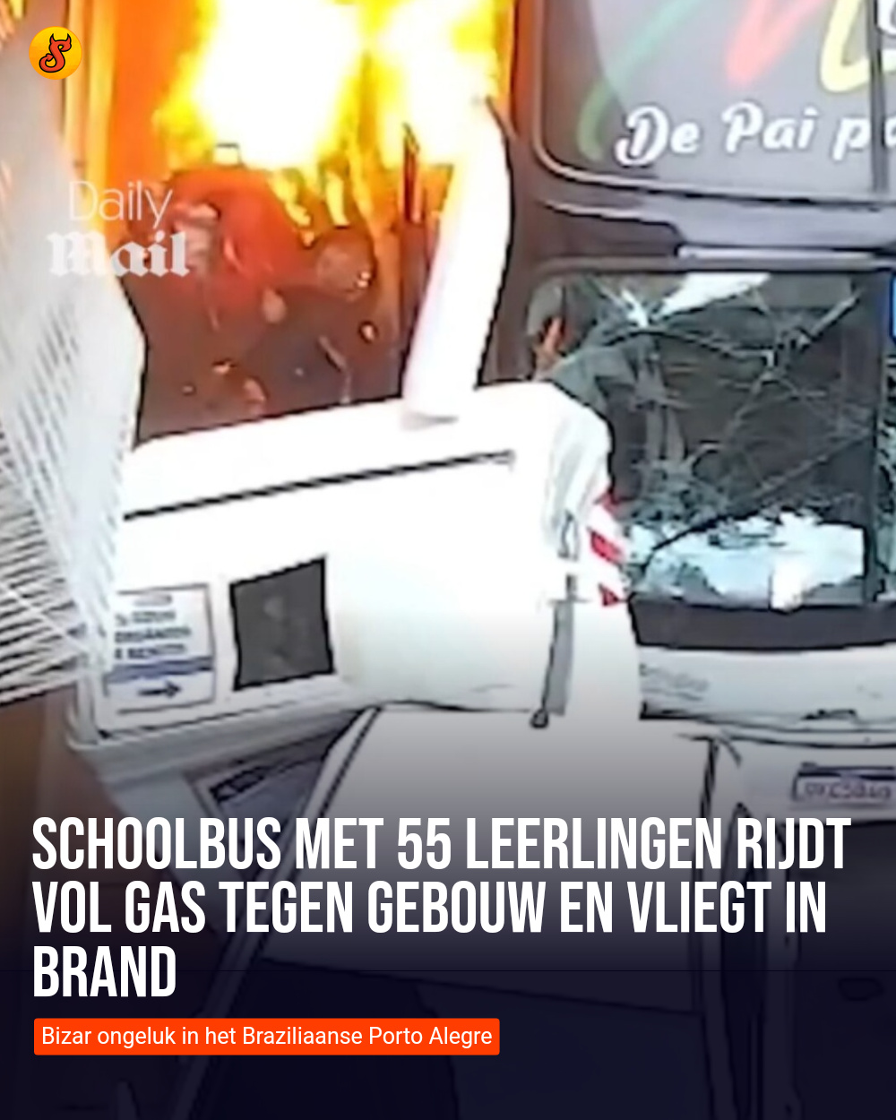 Schoolbus met 55 leerlingen rijdt vol gas tegen gebouw en vliegt in brand