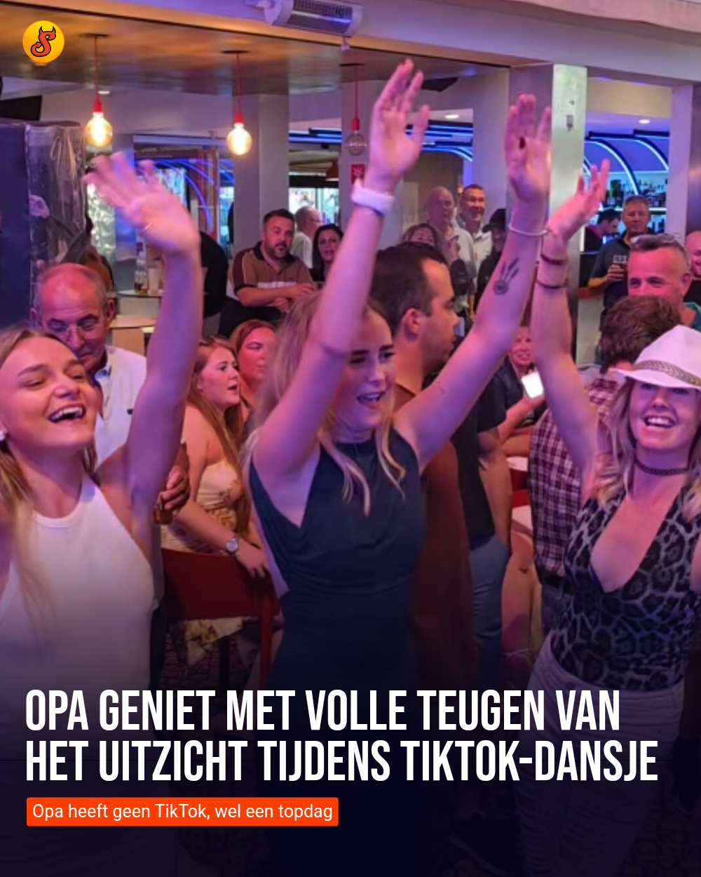Opa geniet met volle teugen van het uitzicht tijdens TikTok-dansje