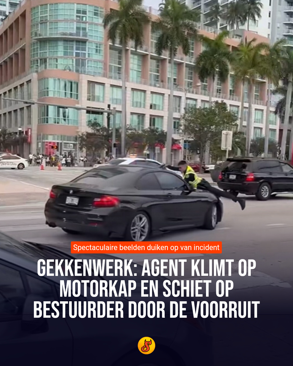 Gekkenwerk: Agent klimt op motorkap en schiet op bestuurder door de voorruit