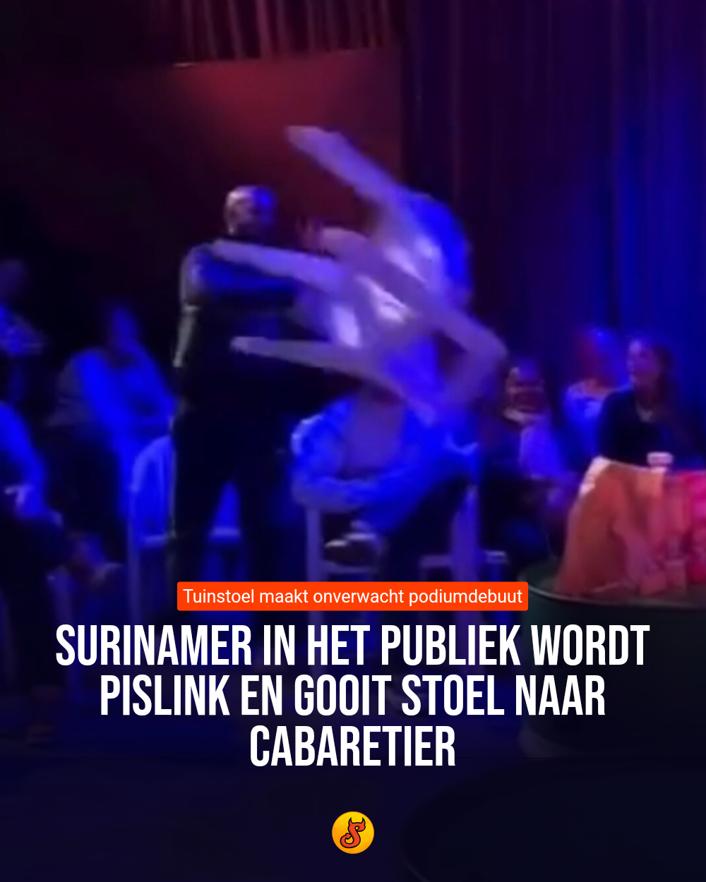 Surinamer in het publiek wordt pislink en gooit stoel naar cabaretier