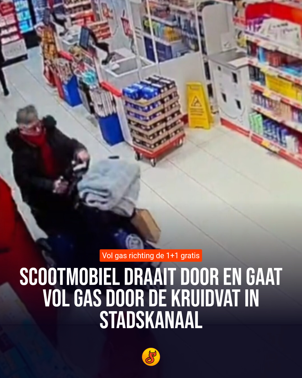 Scootmobiel draait door en gaat vol gas door de Kruidvat in Stadskanaal