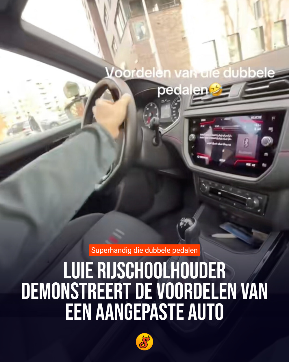 Luie rijschoolhouder demonstreert de voordelen van een aangepaste auto