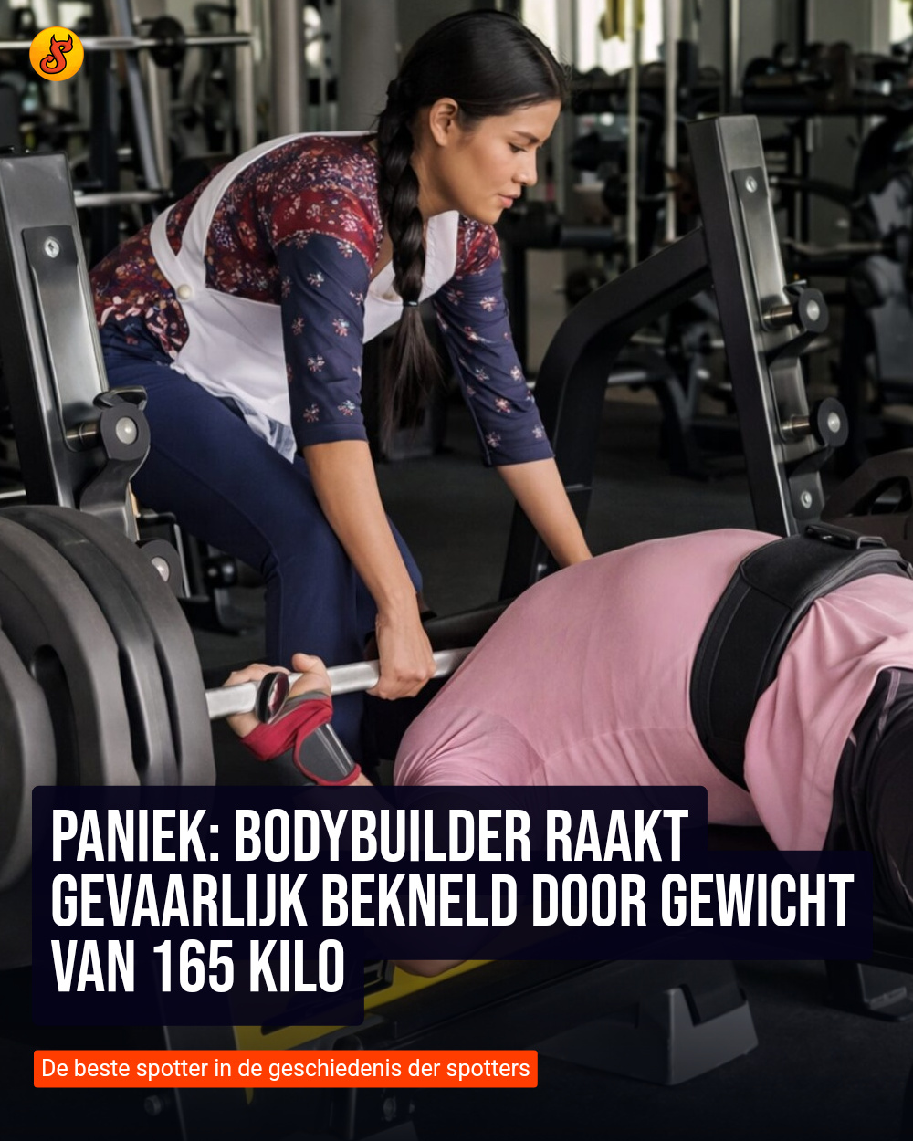 Paniek: Bodybuilder raakt gevaarlijk bekneld door gewicht van 165 kilo