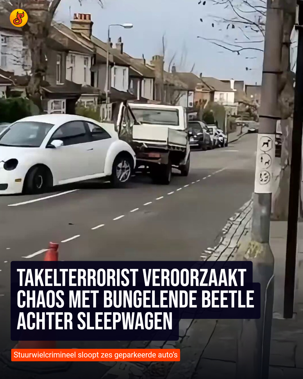 Takelterrorist veroorzaakt chaos met bungelende Beetle achter sleepwagen