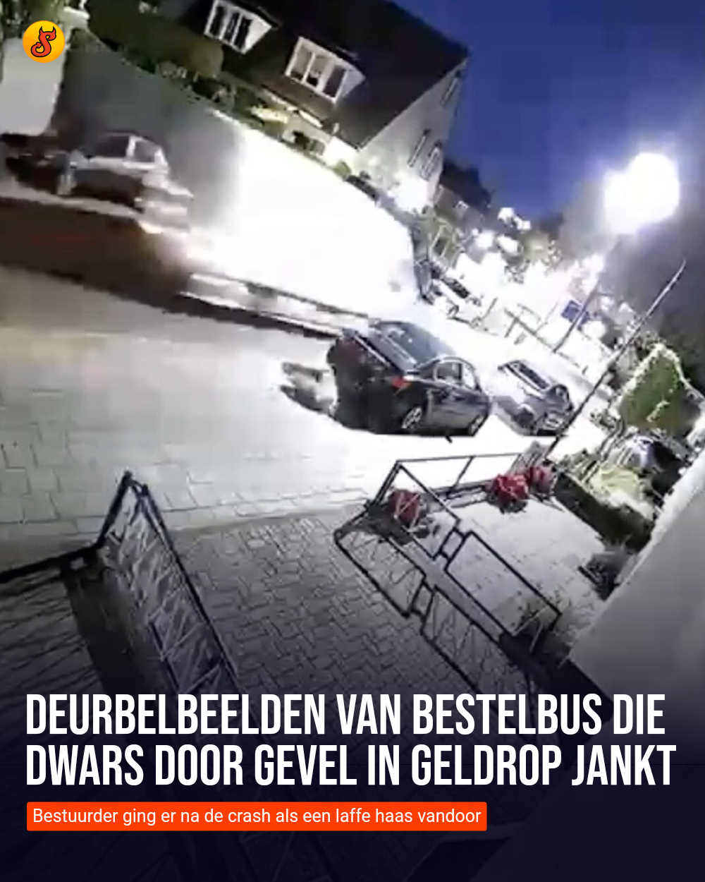 Deurbelbeelden van bestelbus die dwars door gevel in Geldrop jankt
