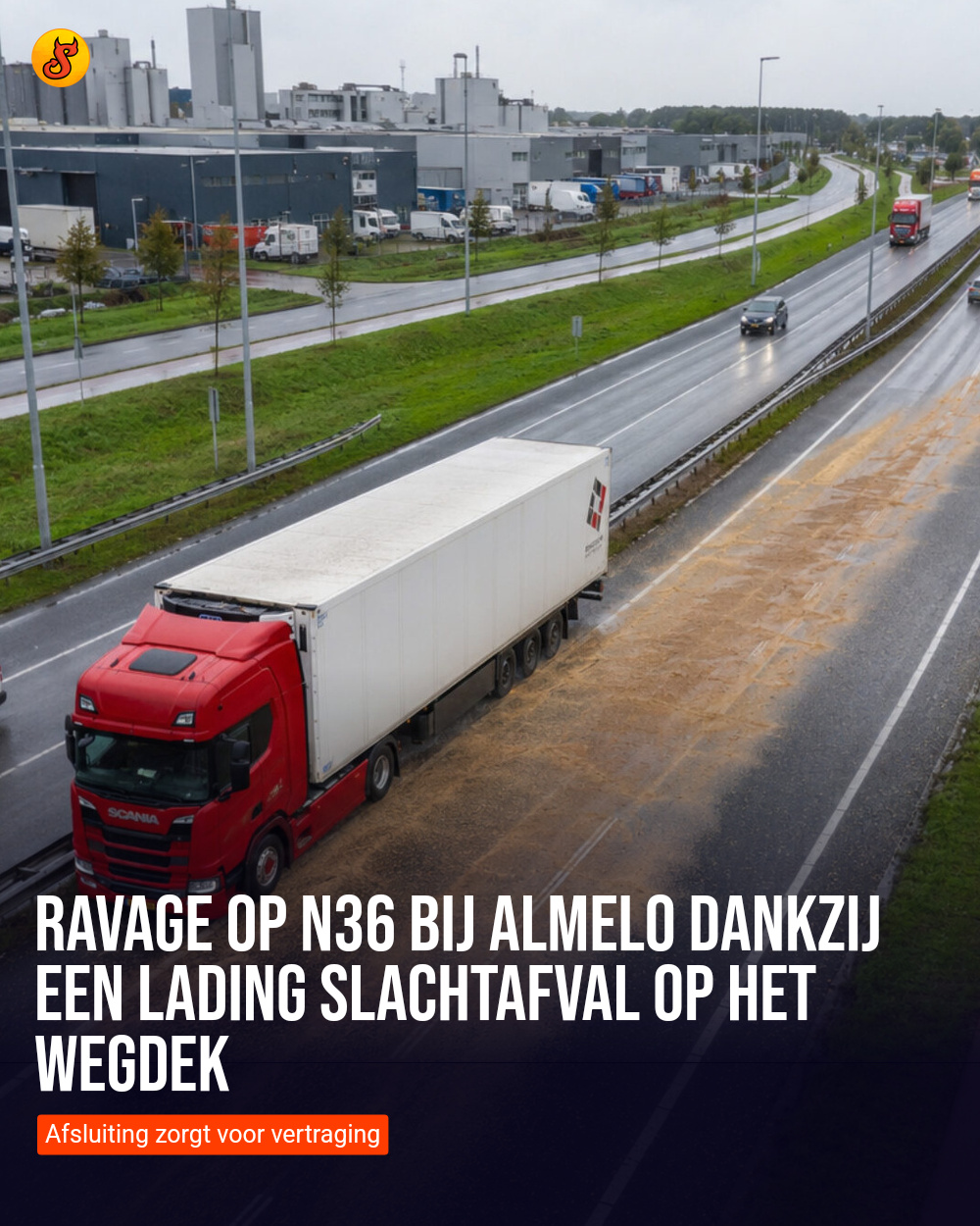Ravage op N36 bij Almelo dankzij een lading slachtafval op het wegdek