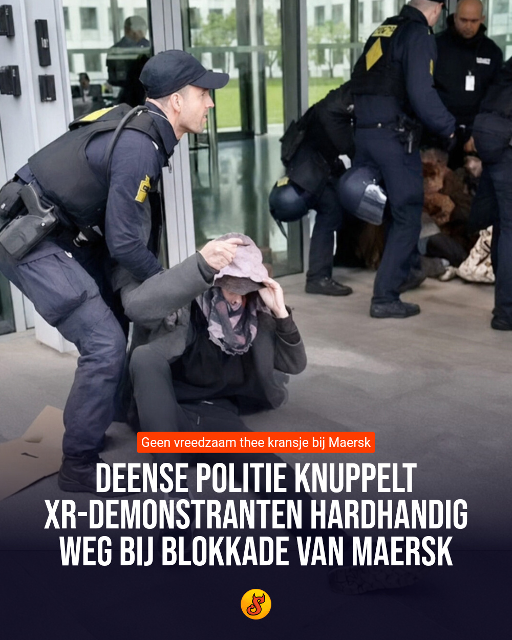 Deense politie knuppelt XR-demonstranten hardhandig weg bij blokkade van Maersk