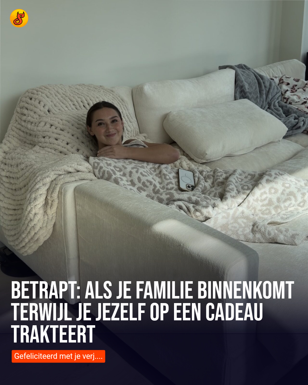 Betrapt: Als je familie binnenkomt terwijl je jezelf op een cadeau trakteert