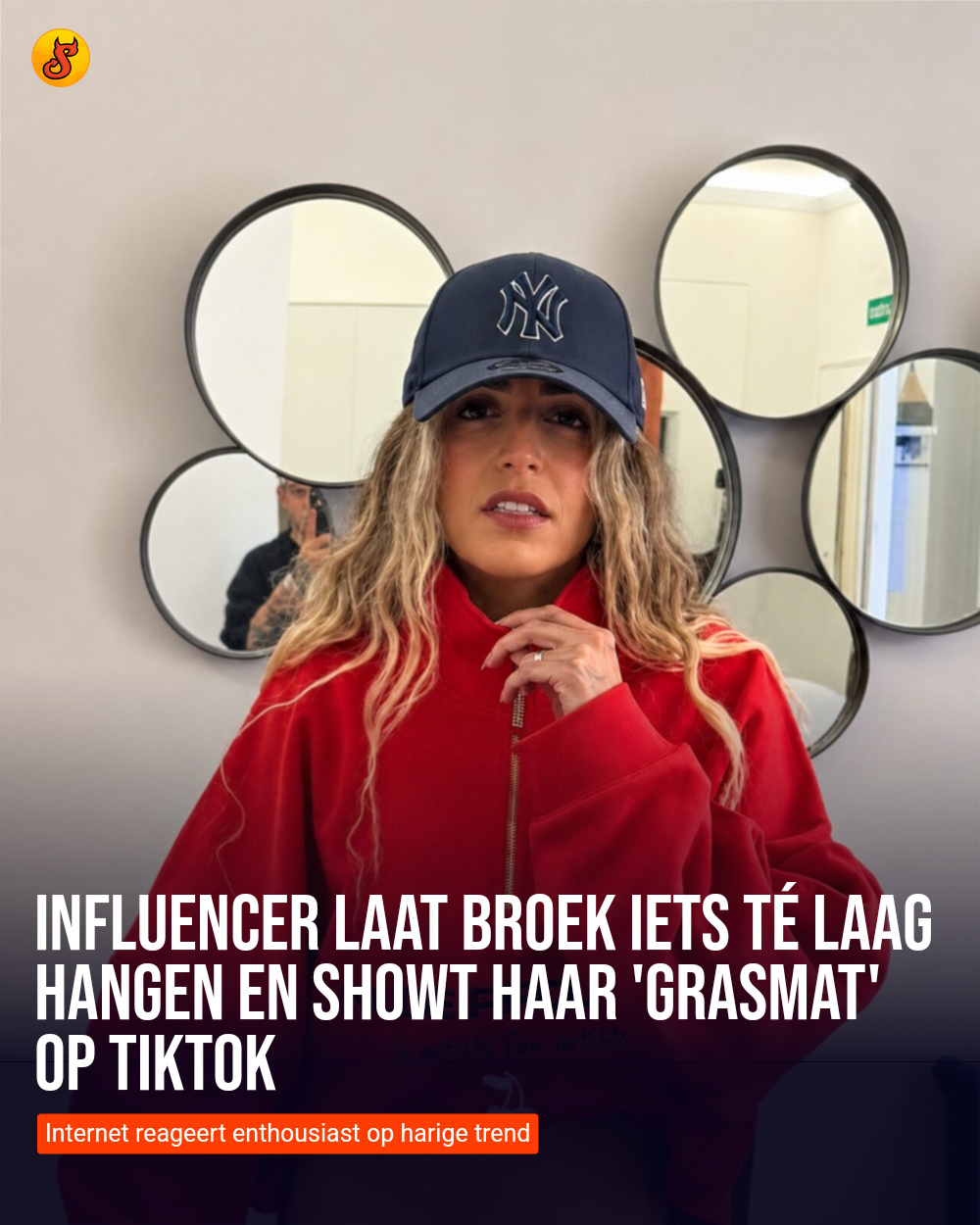 Influencer laat broek iets té laag hangen en showt haar 'grasmat' op TikTok