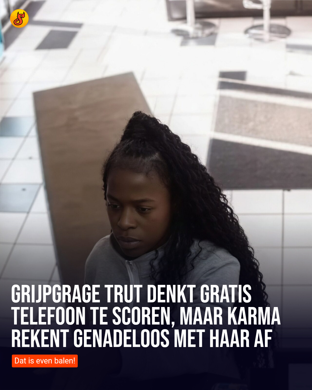 Grijpgrage trut denkt gratis telefoon te scoren, maar karma rekent genadeloos met haar af