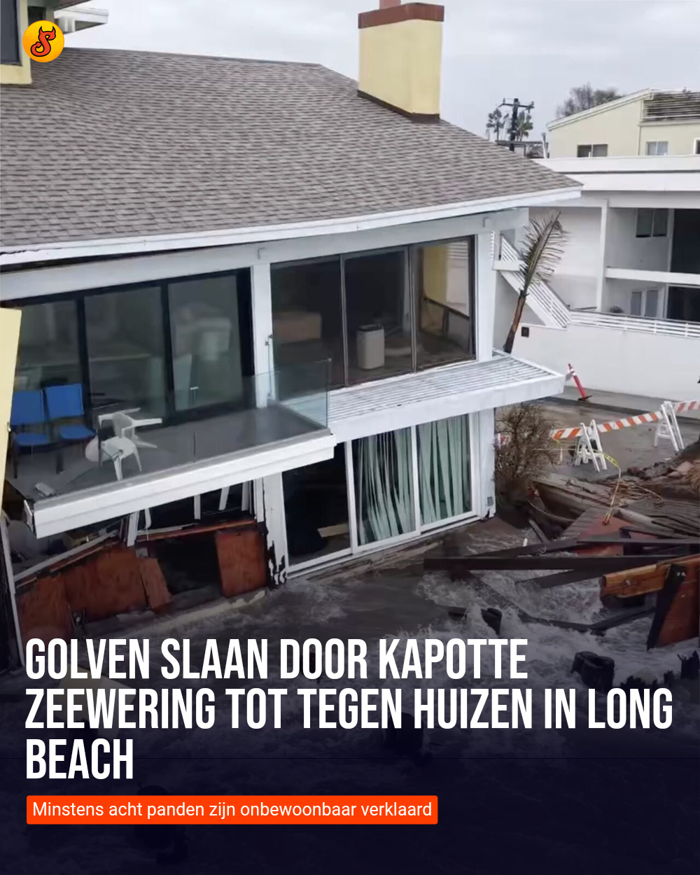 Golven slaan door kapotte zeewering tot tegen huizen in Long Beach