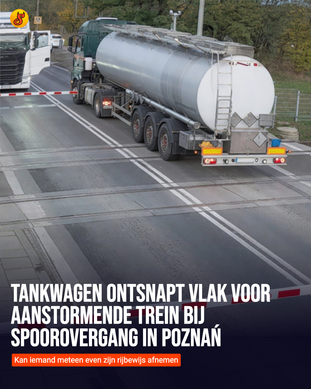 Tankwagen ontsnapt vlak voor aanstormende trein bij spoorovergang in Poznań