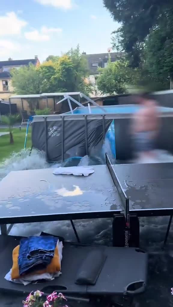 Dit is ook een manier om je zwembad leeg te laten lopen