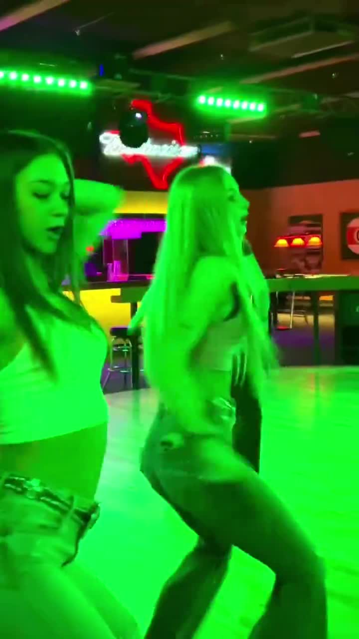 We beginnen de week met een countrydansje