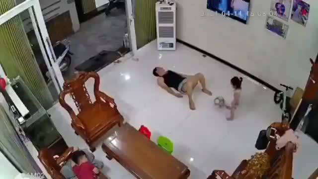 Eigenlijk zouden alle vaders ballen van staal moeten hebben