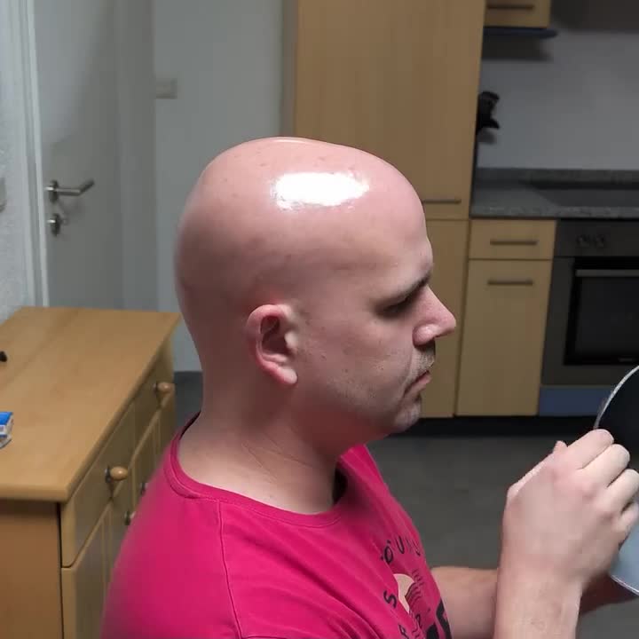 De eindbaas van de aluhoedjes