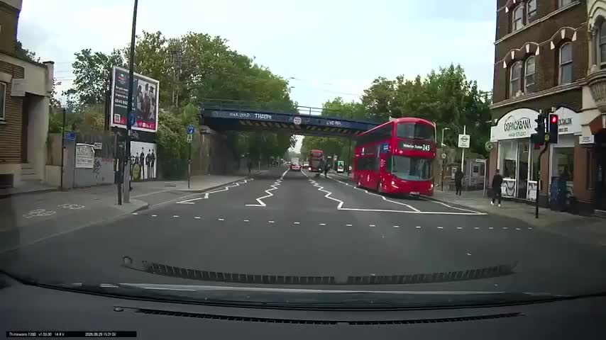 Fatbike vs bus