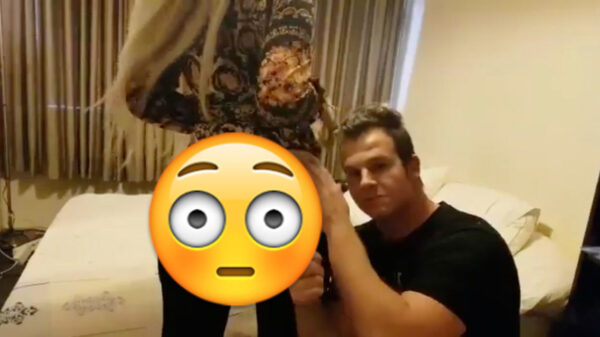 Rapper Sjors showt vol trots de derrière van zijn nieuwste verovering