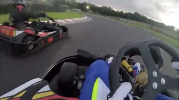 Agressie in het verkeer komt blijkbaar ook voor op de kartbaan