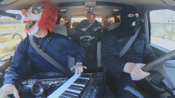 De muzikale monsterhit van de week: Clown Core - Van