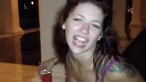 Met een stuk in je kraag hard onderuitgaan