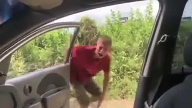 Een heerlijke compilatie van falende 'Keke-challenges'