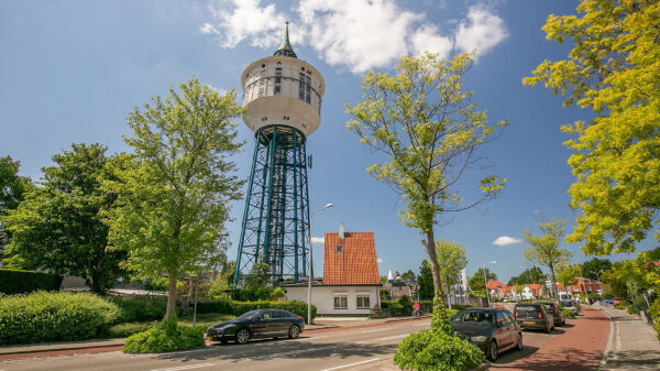 Voor slechts €495.000,- woon jij in een superdikke watertoren in Goes