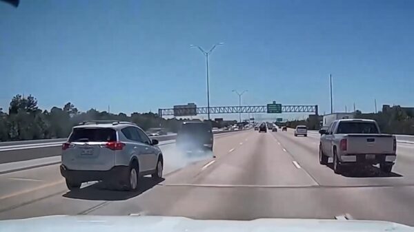 Zakkenwasser verliest de macht over het stuur als hij een remtest geeft